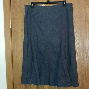 Grey skirt